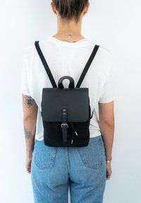 Expatrié - ANNA MINI - Rucksack - black Thumbnail Image 1