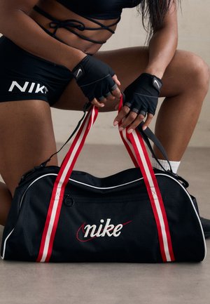 GYM CLUB RETRO - Sports bag - black/university red/sail