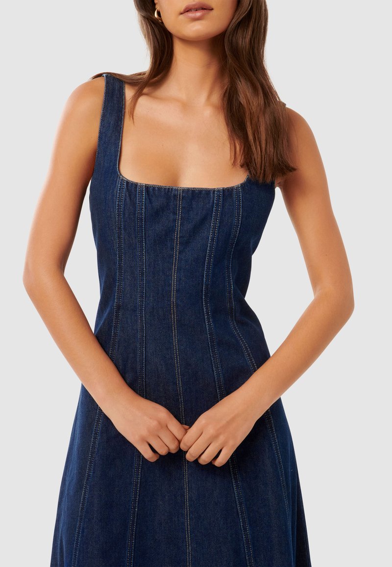 Forever New AMELIA DRESS - Maxi dress - dark-blue denim - Zalando.ie