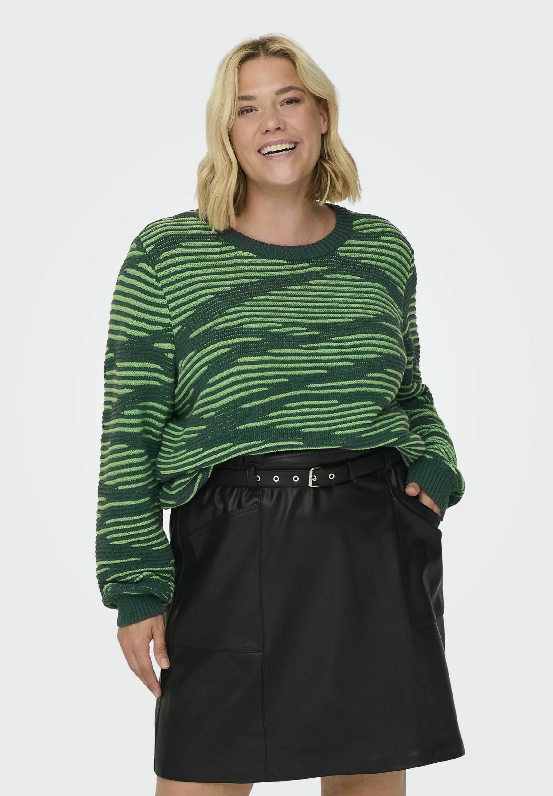 CARMAKOMA Damen Strickpullover CARJADE - Weicher Rippstrick, Rundhals, Regular Fit, Langärmlig