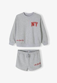 Ikke valgt, mottled grey