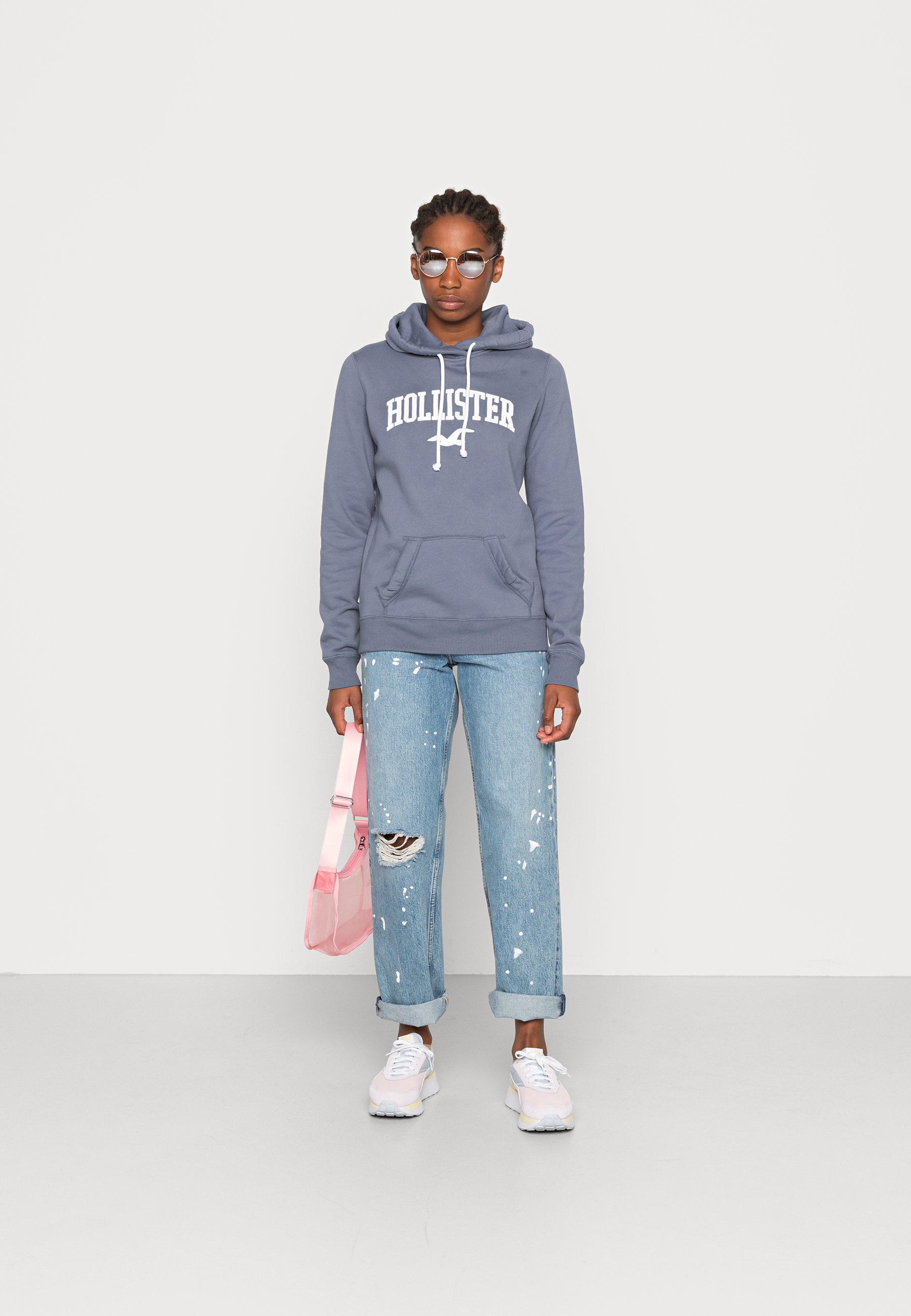 Hollister Co. CORE TREND UPDATE - Sweat 