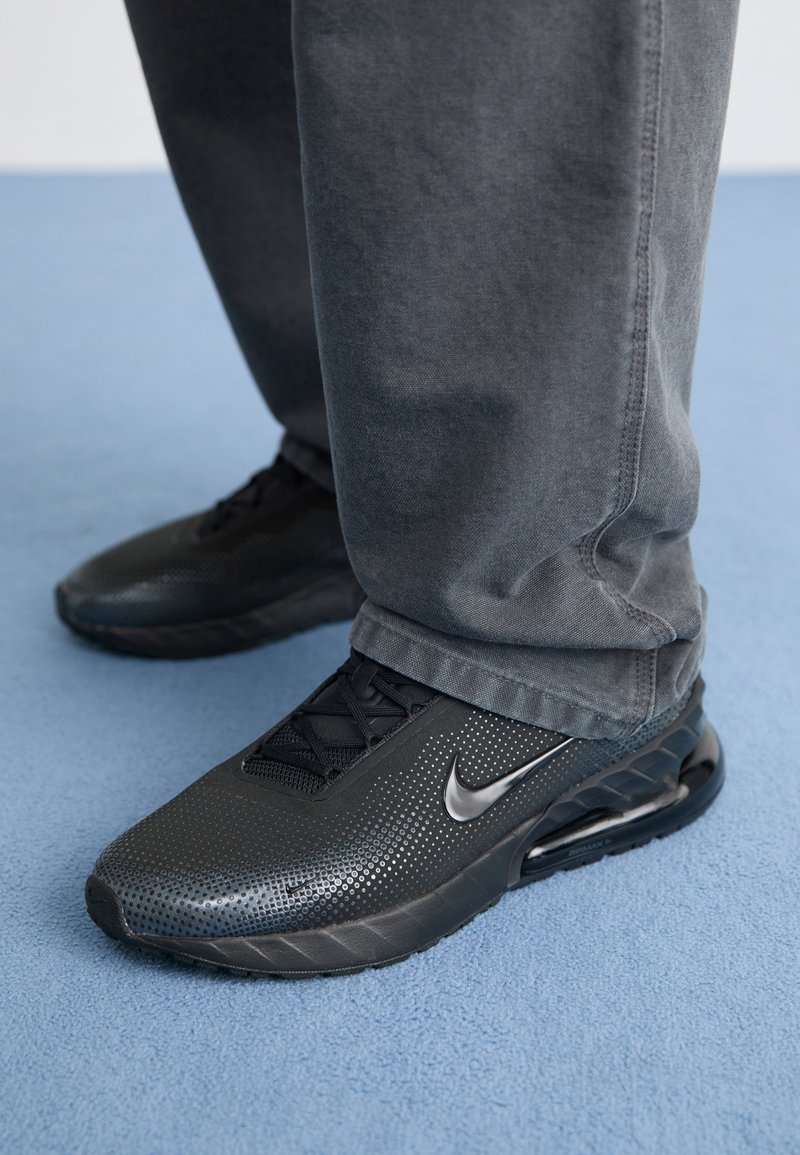 AIR MAX PHOENIX black/grey/black