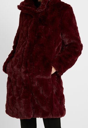 Classic coat - dark red