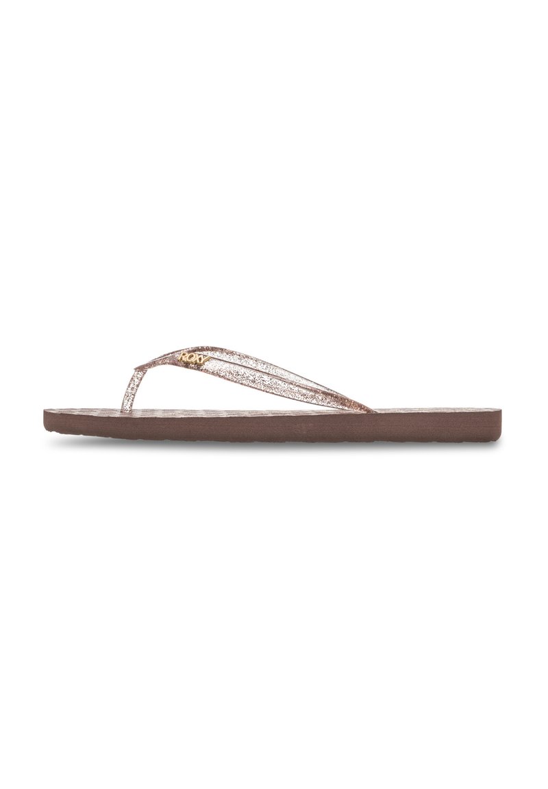 Bruna flip-flops med glittriga roseguld remmar, med ett präglat logo, platt sula och texturerad fotbädd för grepp.