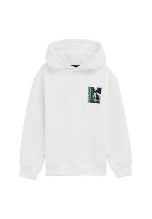Haut à capuche blanc avec une poche kangourou à l'avant, présentant un motif graphique de montagne coloré sur la zone du côté gauche de la poitrine et une capuche avec cordon de serrage.