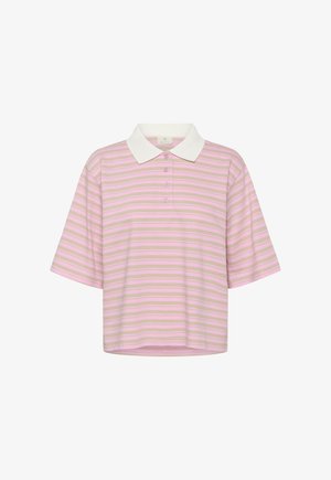 Polo à manches courtes avec des rayures horizontales beiges et roses et un col blanc contrastant, doté de quatre boutons à l'avant.