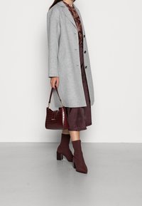 Anna Field Gonna a campana - dark brown