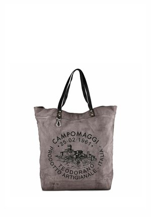 Borsa a tracolla grigia in tela con manici neri, con logo circolare di un edificio e testo "Campomaggi 25.02.1961 Teodorano Prodotto Artigianale Italia."