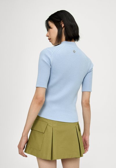 Maje MAUDE - T-shirts basic - blue clair
