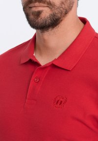 Ombre Poloshirts - red