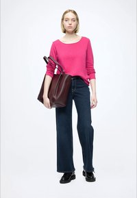 Marc O'Polo DENIM T-SHIRT, LSL, RAW CUT DETAILS - Camisola de manga comprida - fresh fuchsia