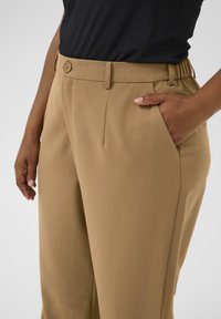 Kaffe Curve Pantalones - toasted coconut