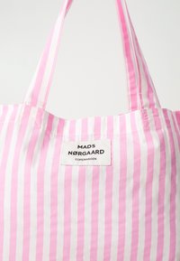 Mads Nørgaard SACKY ATOMA BAG - Torba za nakupovanje - bonbon