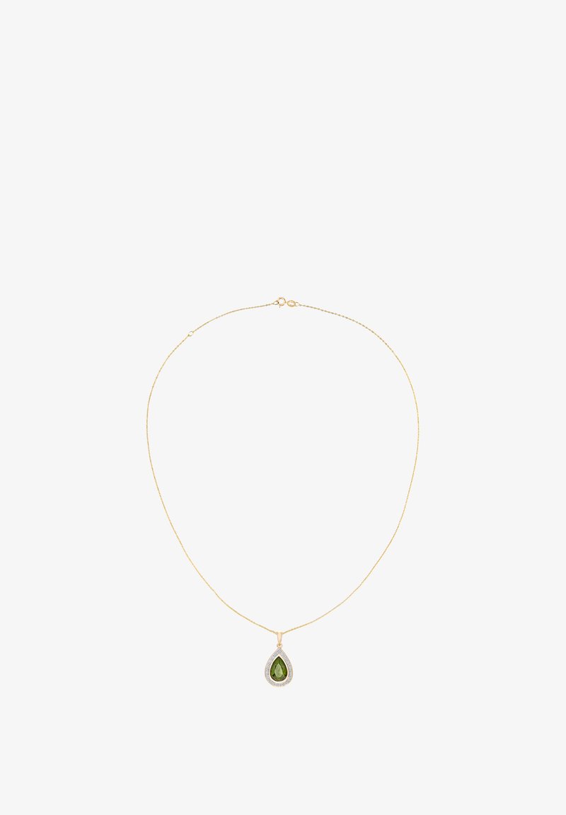 Collier en chaîne en or avec un pendentif en pierre verte en forme de poire, entouré d'un halo de petites pierres précieuses claires. Texture lisse.
