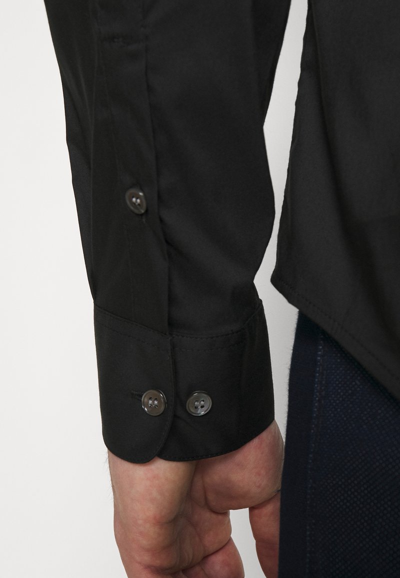 Herren Komplettanzüge | Emporio Armani Businesshemd nero/schwarz - XT64229 Herren Komplettanzüge | Emporio Armani Businesshemd nero/schwarz - XT64229