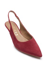 Crvena balerina na remen s patentnim zatvaračem, od brušene kože, sa špicastim vrhom, mekom teksturom, niskom petom i uložkom s brendiranim dizajnom.