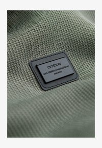 Non sélectionné, khaki