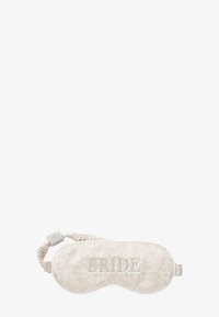 Unselected, white