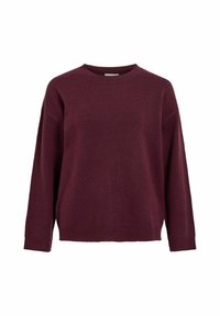 Dunkelburgunderfarbener, langärmeliger Strickpullover mit Rundhalsausschnitt und gerippten Bündchen sowie Saum, vor einem weißen Hintergrund präsentiert.