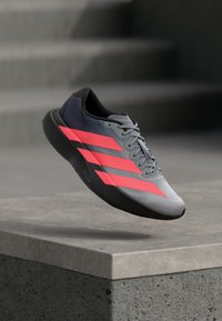 Non selezionato, core black/solar turbo/light onix