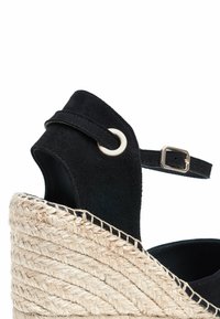 FRED MARTIN COLLECTION BARI - Sandales à plateforme - black suede