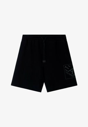 Pantalones cortos casuales negros con cintura elástica, cordón ajustable, bolsillos laterales y un sutil logo impreso en la pierna derecha inferior.