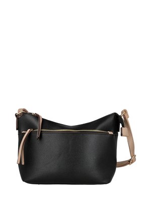 Bolso de hombro negro texturizado con correa ajustable beige, bolsillo frontal con cremallera dorada y tiradores de cremallera beige.