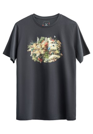 Korte mouwen antraciet t-shirt met een kleurrijk grafisch ontwerp en ingewikkelde illustraties van mensen en groen. Zacht katoenmateriaal.