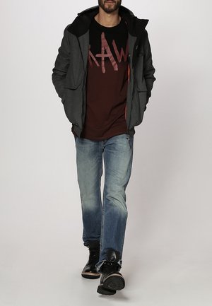 G-STAR, T-shirt con stampa - sand
