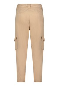 Beige Cargo-Hosen mit tapered Fit, ausgestattet mit Seitentaschen, Gesäßtaschen und einer glatten Textur. Schlichtes Design ohne Muster oder Akzente.