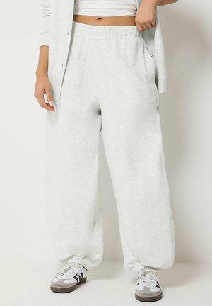 Pixie Girl, PETITE JOGGERS - Pantalones - light grey