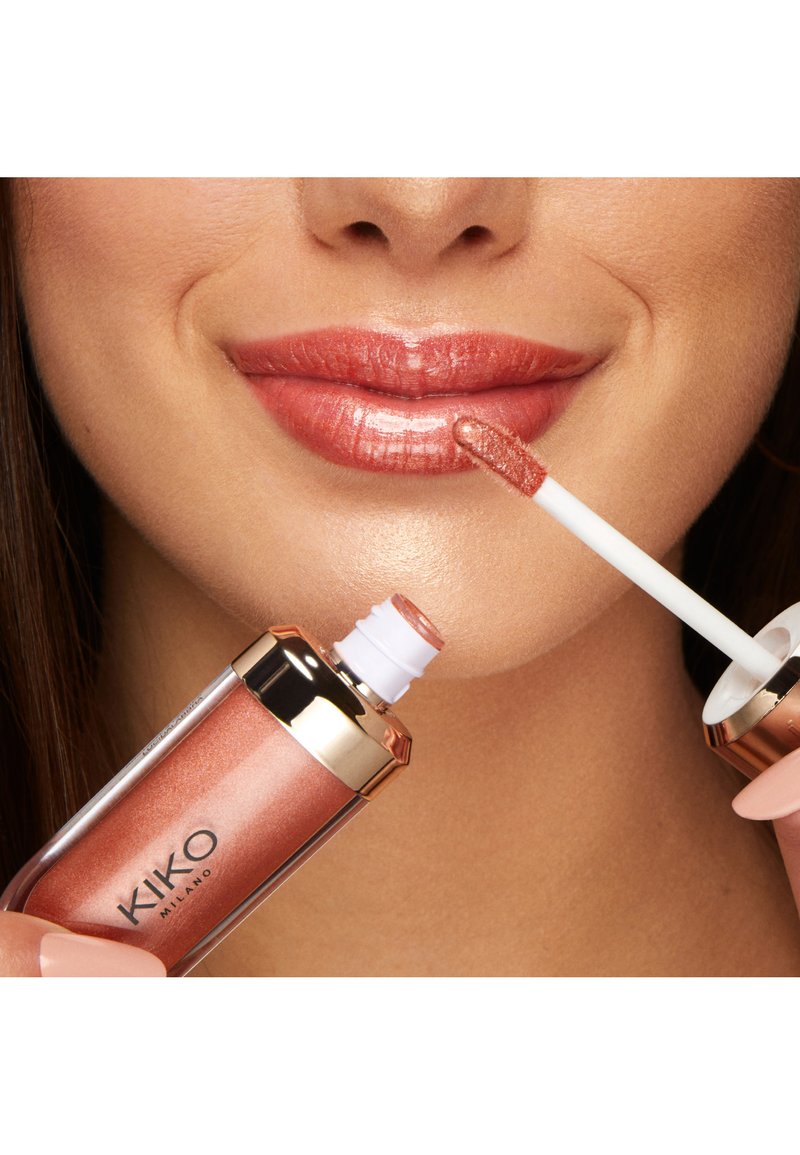 KIKO MILANO Lipsticks And 3D Hydra Lip Glosses Swatches