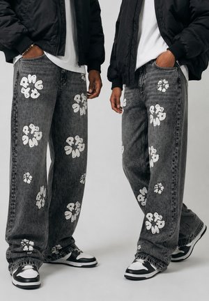YOURTURN by Zalando, PUFF PRINT UNISEX - Торбести дънки - black denim
