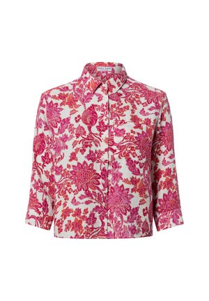 Biała koszula zapinana na guziki z jaskrawo różowym i czerwonym kwiatowym wzorem, długimi rękawami, kołnierzykiem i kieszenią na piersi.