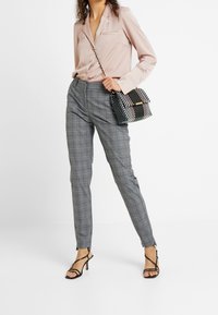 Selected Femme Tall Chinos - grey