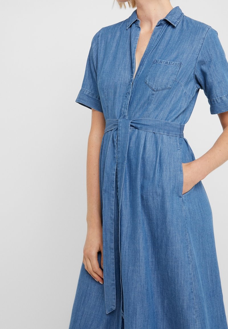 white christmas dresses J.Crew Blue Long Sleeve Chambray Denim Jeans Button Front Mini Shirt Dress  Sz 4 main image 1