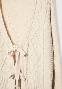 Stradivarius Cardigan - stone