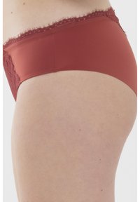 mey HIPSTER - Slip - red pepper