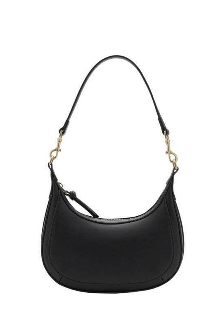 Borsa a spalla nera in pelle con forma curvata, dettagli in metallo dorato e una singola tracolla regolabile, caratterizzata da una texture liscia e un design minimale.