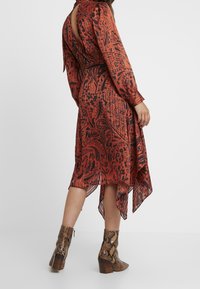 Topshop Petite Maxi šaty - red