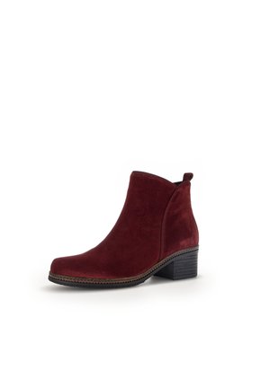 Classic ankle boots - cognac