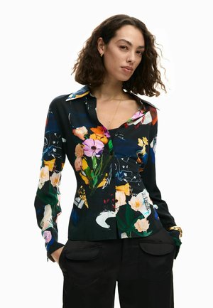 COLLAGE TIE - Blúzka so zapínaním na gombíky - white