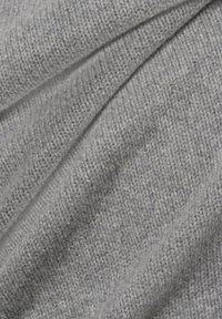 Nils Sundström - Sweter