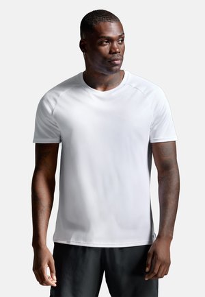 AERO TEE - T-shirt till träning - white silver reflective