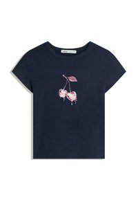 T-shirt di cotone navy con maniche corte, caratterizzato da una grafica rosa con due ciliegie gocciolanti e una foglia al centro davanti.