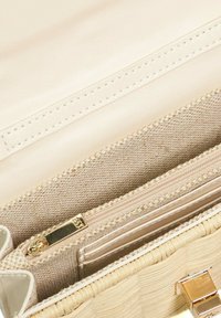 Dune London BLOOMS BEADED HANDLE EMBELLISHED - Handtas - pink