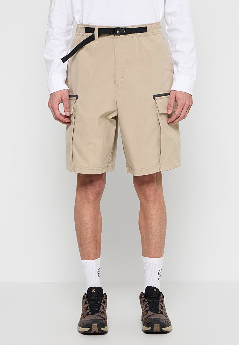 Under Armour Outdoorshorts beige Under Armour Outdoorshorts beige