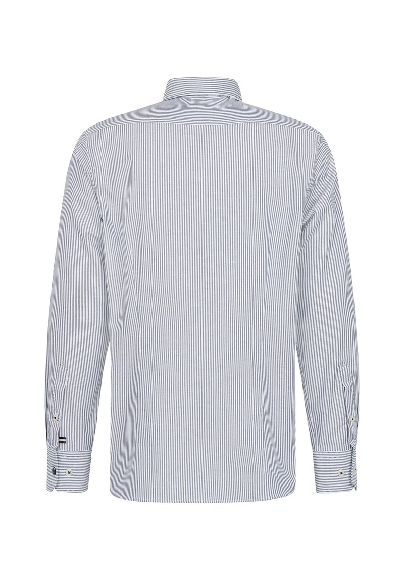 Chemise à manches longues en bleu et blanc à rayures verticales, dotée d'un col boutonné et de poignets boutonnés avec des accents contrastants.