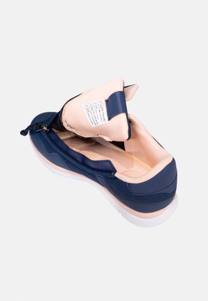 VOYAGE - Trainers - navy/peach